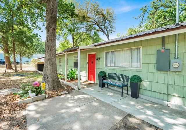 Photo 3 of Single family home for sale at 354 Lcr Redbud A, Mexia, TX 76667 | MLS# 21385118 | Listing updated on 2026-09-26