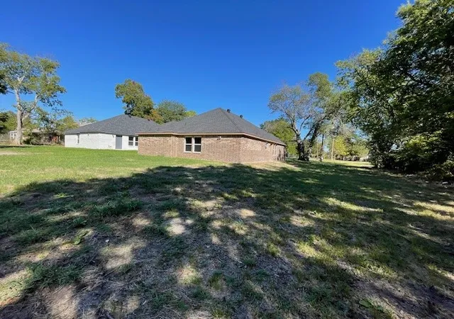 Photo 3 of Single family home for sale at 4101 Morrison, Greenville, TX 75401 | MLS# 21390183 | Listing updated on 2026-09-19