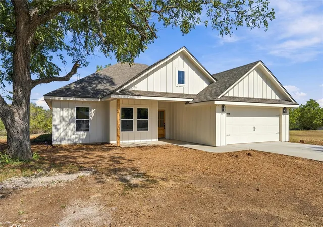 Photo 3 of Sale Pending at 96 North 7th, Valley Mills, TX 76689 | MLS# 21390228 | Listing updated on 2026-10-06
