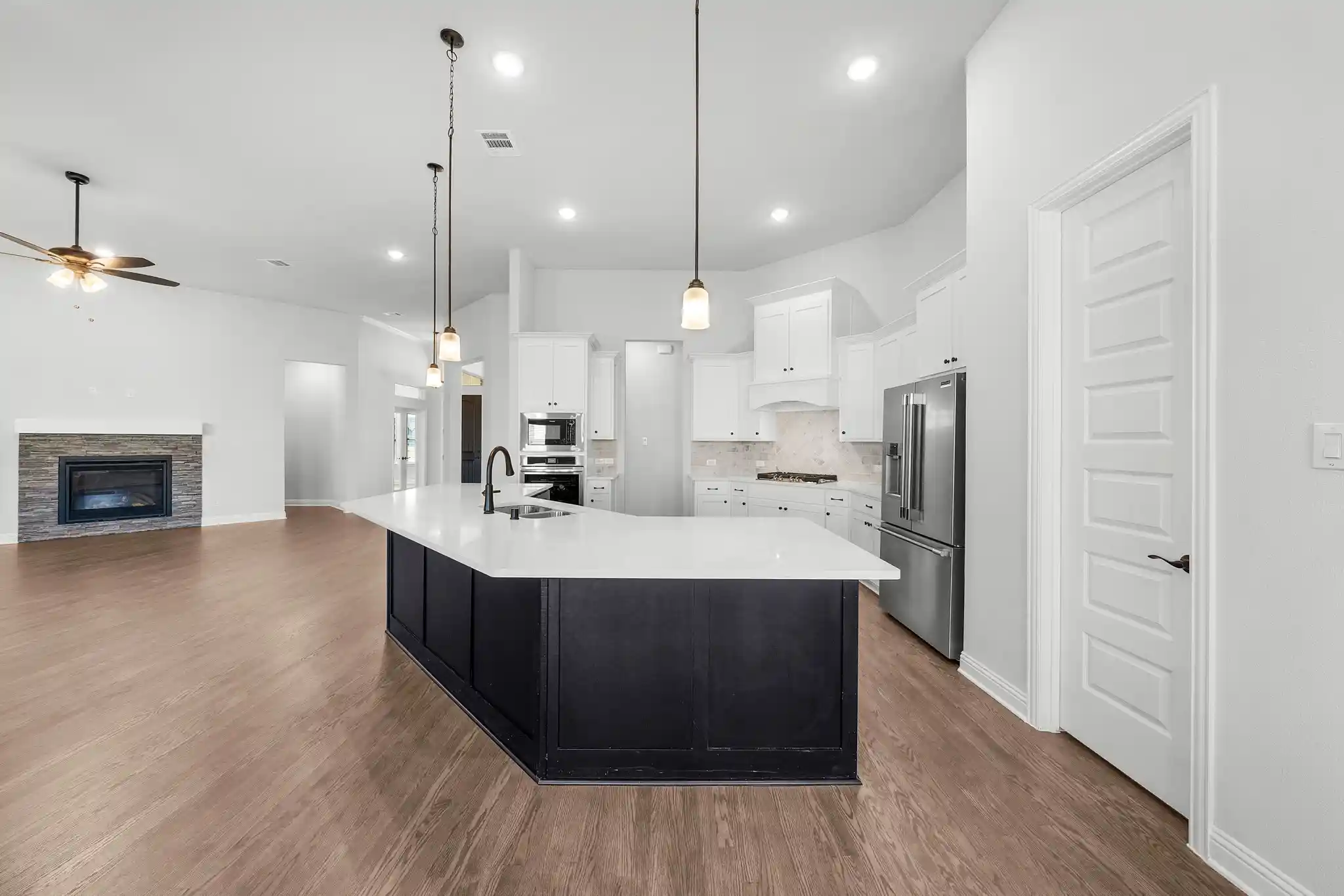Single family home for sale at 132 Liv Meadow Way, Waxahachie, TX 75165 | MLS# 21386631