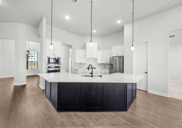 Photo 3 of Single family home for sale at 132 Liv Meadow Way, Waxahachie, TX 75165 | MLS# 21386631 | Listing updated on 2026-10-04