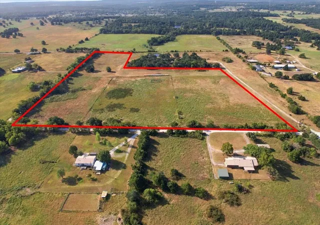 Photo 3 of Land for sale at 4570 County Rd 123, Gainesville, TX 76240 | MLS# 21389004 | Listing updated on 2026-09-19
