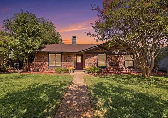 Photo 1 of Single family home for sale at 2929 Spring Brk Dr, Garland, TX 75044 | MLS# 21389839 | Listing updated on 2026-10-04