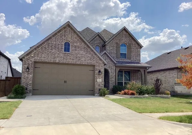 Photo 1 of Single family home for sale at 1112 El Sol Blvd, Sherman, TX 75090 | MLS# 21390334 | Listing updated on 2026-09-30