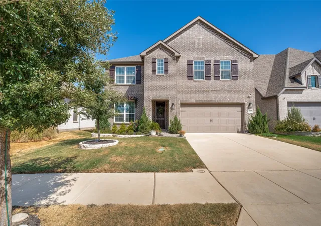 Photo 1 of Single family home for sale at 4517 Expedition Dr, Little Elm, TX 75068 | MLS# 21387873 | Listing updated on 2026-10-05
