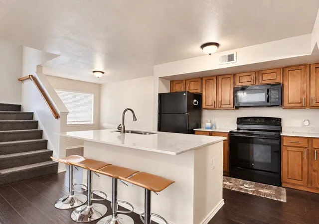Photo 2 of Condo for sale at 9831 Walnut St #P210, Dallas, TX 75243 | MLS# 21384074 | Listing updated on 2026-09-19