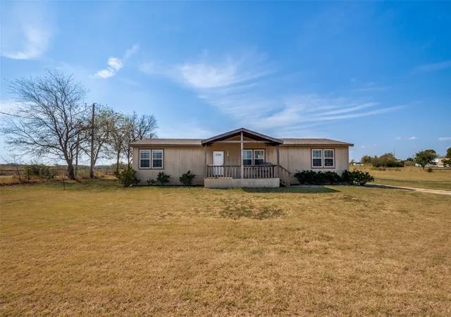 Photo 2 of Sale Pending at 8317 Old Stoney Rd, Ponder, TX 76259 | MLS# 21390143 | Listing updated on 2026-10-02