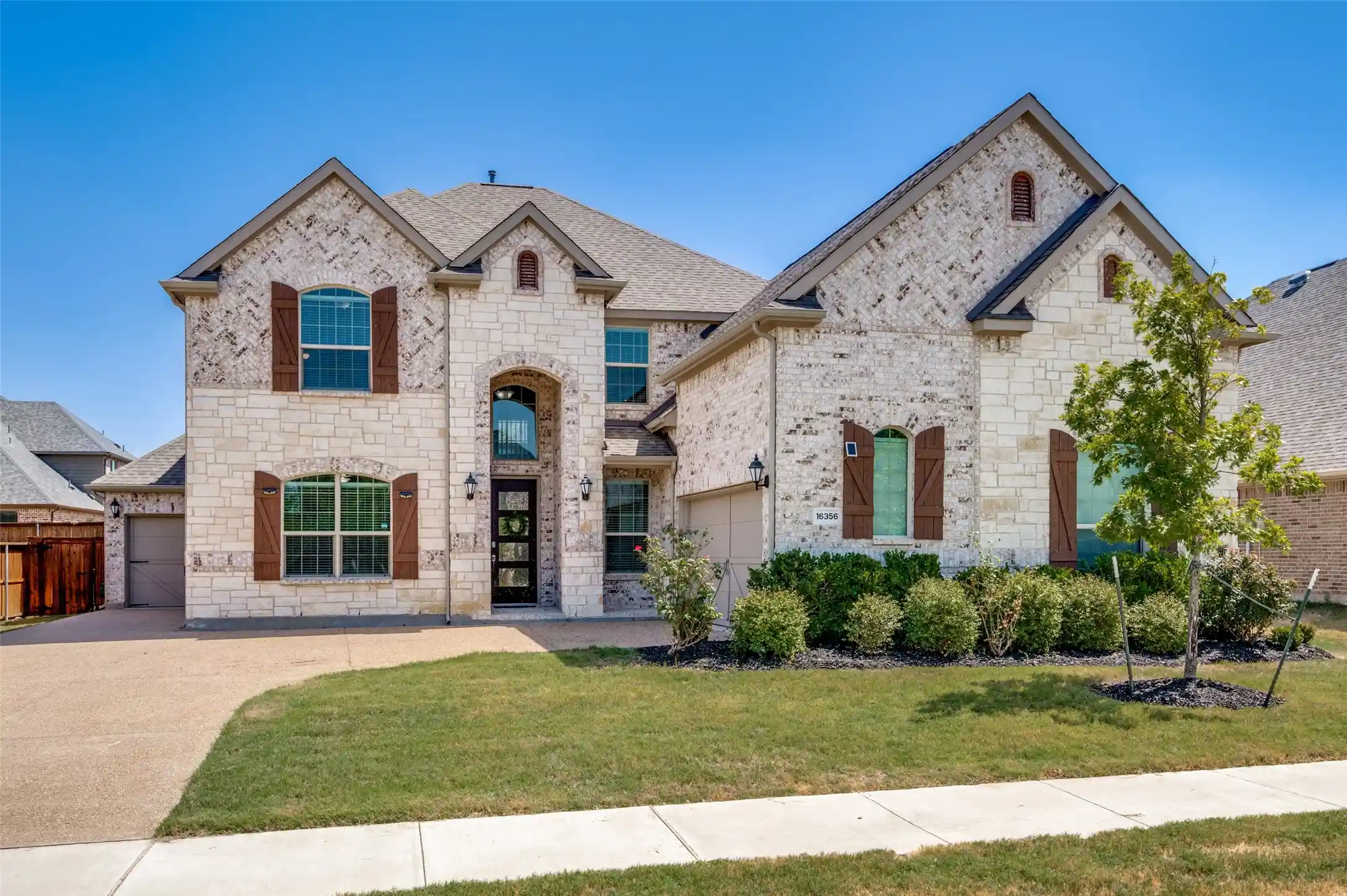 Photo 1 of Single family home for sale at 16356 Willowick Ln, Frisco, TX 75033 | MLS# 21390265 | Listing updated on 2026-10-24
