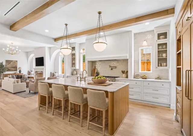 Photo 4 of Single family home for sale at 6250 Palo Pinto Ave, Dallas, TX 75214 | MLS# 21388454 | Listing updated on 2026-10-08
