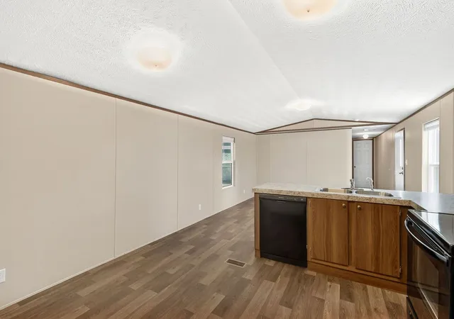 Photo 4 of Manufactured home for sale at 7752 Fm 2888, Naples, TX 75568 | MLS# 21389976 | Listing updated on 2026-09-19