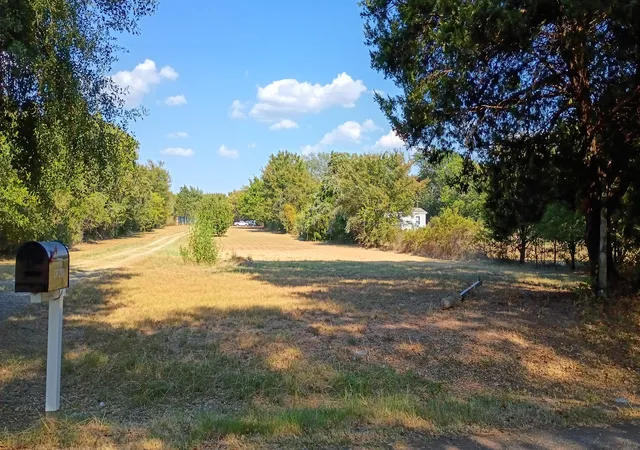 Photo 1 of Land for sale at 1703 County Rd 2101, Kemp, TX 75143 | MLS# 21390088 | Listing updated on 2026-09-28