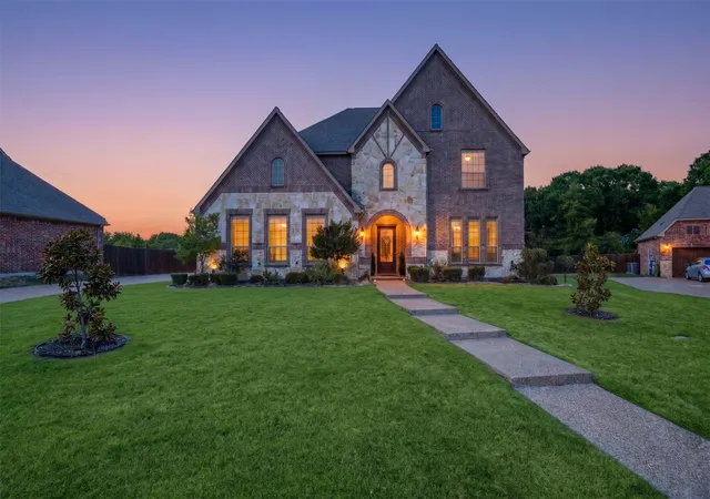 Photo 2 of Single family home for sale at 9002 Forest Park Ct, Rowlett, TX 75089 | MLS# 21390316 | Listing updated on 2026-10-05