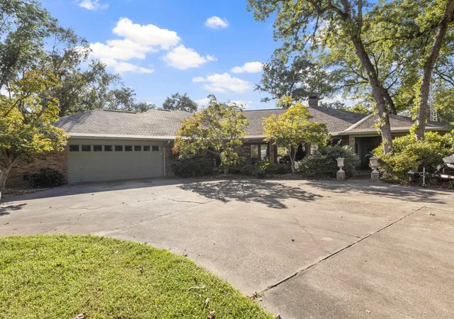 Photo 3 of Single family home for sale at 178 County Rd 2137, Pittsburg, TX 75686 | MLS# 21386469 | Listing updated on 2026-09-19