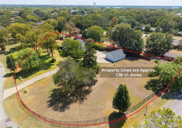Photo 2 of Single family home for sale at 109 Lilac Ln, Gun Barrel City, TX 75156 | MLS# 21386463 | Listing updated on 2026-09-19