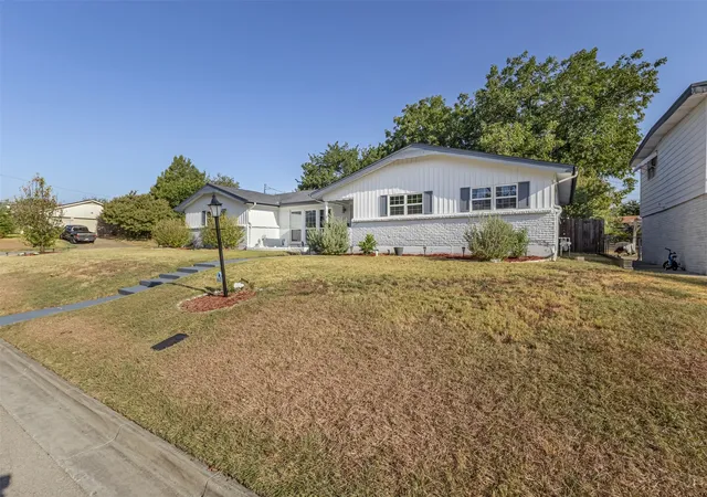 Photo 2 of Single family home for sale at 8001 Clark St, North Richland Hills, TX 76180 | MLS# 21385758 | Listing updated on 2026-09-29