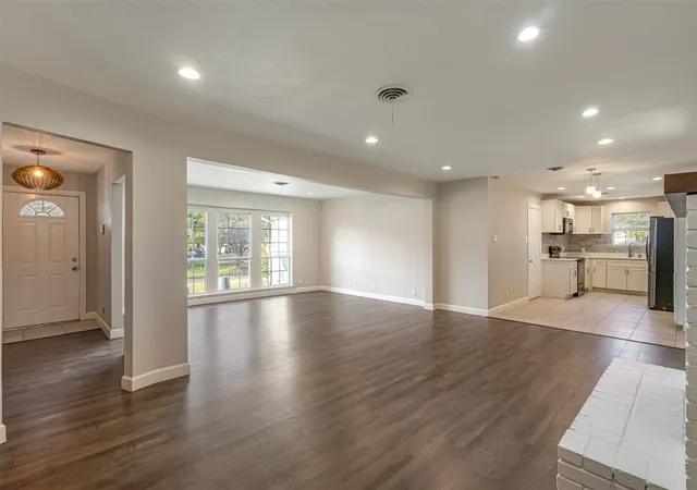 Photo 3 of Single family home for sale at 8001 Clark St, North Richland Hills, TX 76180 | MLS# 21385758 | Listing updated on 2026-09-29