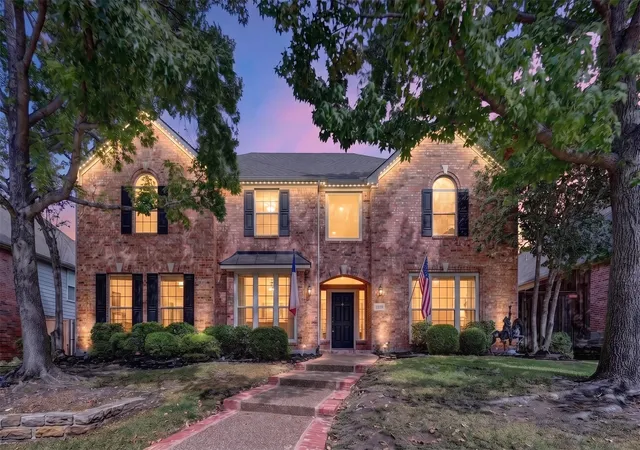 Photo 1 of Single family home for sale at 1425 Fairlakes Pointe Dr, Rockwall, TX 75087 | MLS# 21386416 | Listing updated on 2026-09-30