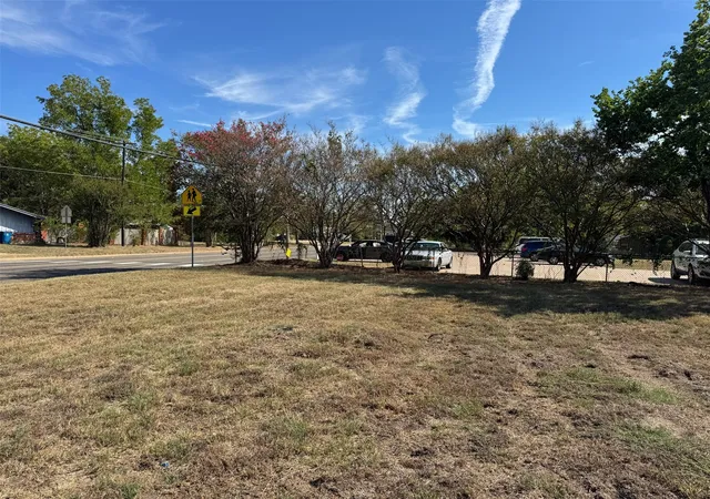 Photo 18 of Single family home for sale at 401 N Terry St, Malakoff, TX 75148 | MLS# 21387345 | Listing updated on 2026-10-02