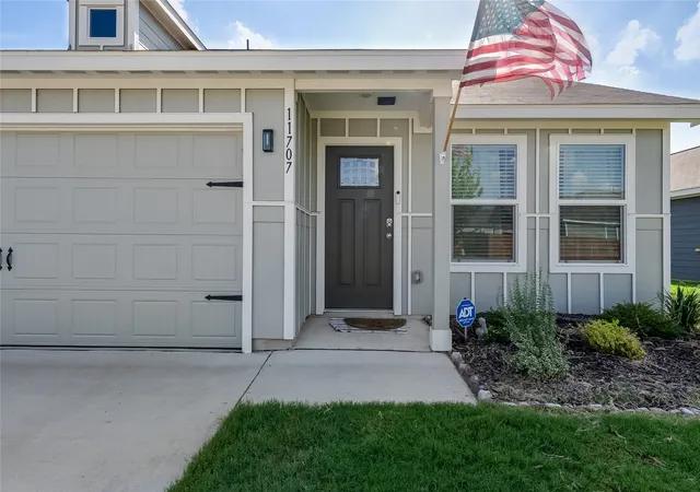 Photo 2 of Single family home for sale at 11707 Spraberry Way, Rhome, TX 76078 | MLS# 21388701 | Listing updated on 2026-10-08