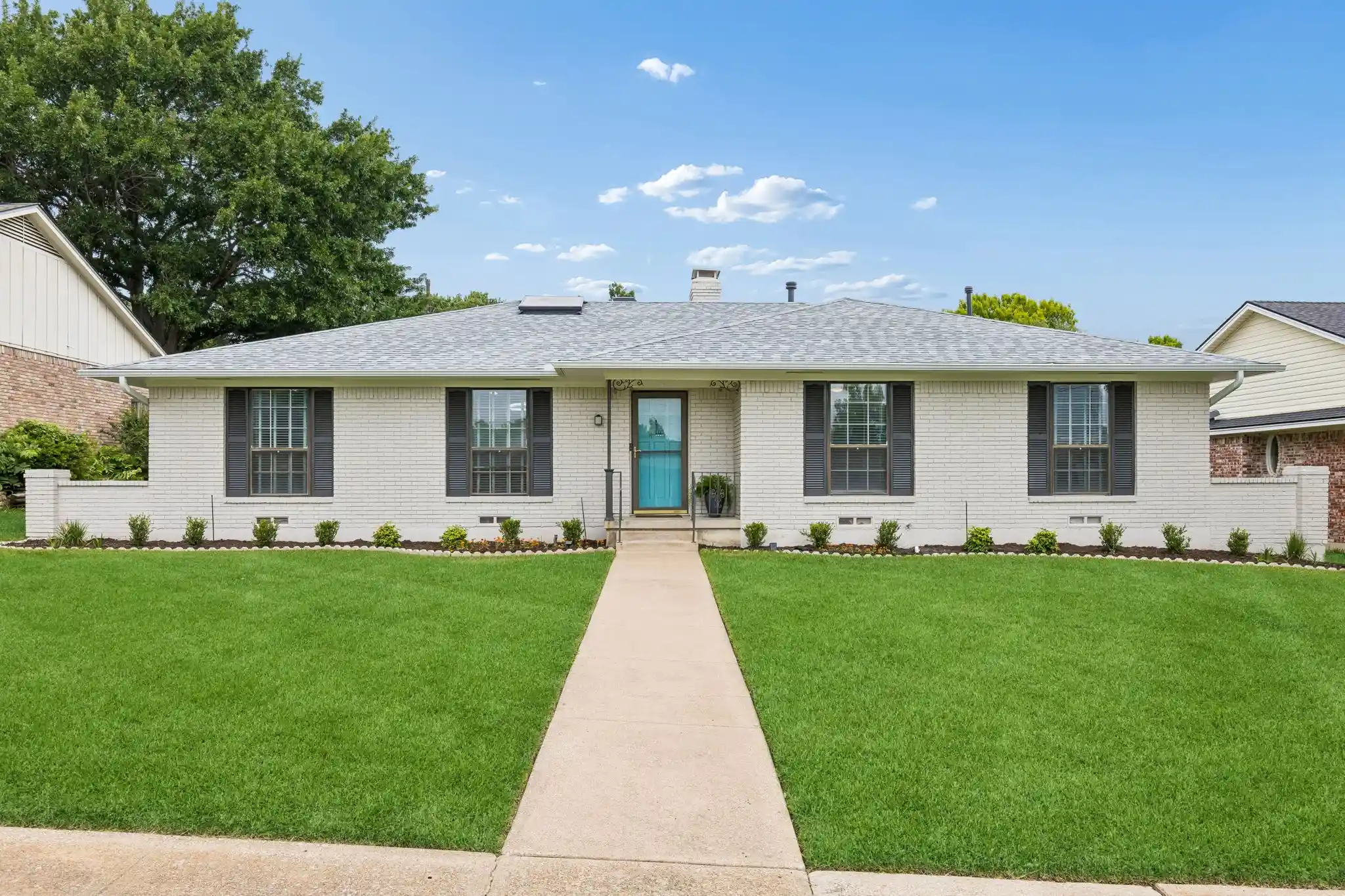 Photo 1 of Single family home for sale at 304 Meadowlark Dr, Richardson, TX 75080 | MLS# 21389176 | Listing updated on 2026-10-17