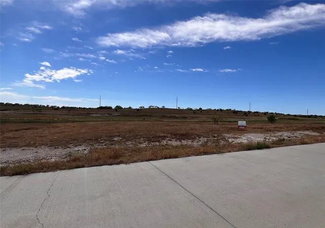 Photo 2 of Land for sale at 4005 Grizzly Tr, Aledo, TX 76008 | MLS# 21390456 | Listing updated on 2026-09-23