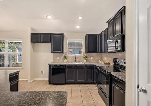Photo 3 of Single family home for sale at 2060 Meadow Park Dr, Princeton, TX 75407 | MLS# 21387055 | Listing updated on 2026-09-19