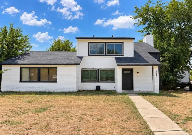 Photo 1 of Single family home for sale at 7426 Elderberry Ln, Dallas, TX 75249 | MLS# 21379143 | Listing updated on 2026-09-19