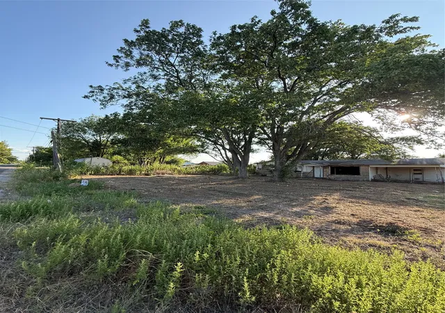Photo 1 of Land for sale at 0 Pin Oak, Hearne, TX 77859 | MLS# 21388930 | Listing updated on 2026-09-19