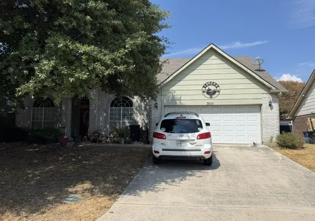 Photo 1 of Single family home for sale at 3406 Meadowview Dr, Corinth, TX 76210 | MLS# 21390523 | Listing updated on 2026-10-04