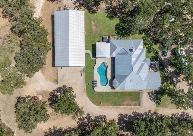 Photo 3 of Single family home for sale at 30971 Fm 85, Seven Points, TX 75143 | MLS# 21382643 | Listing updated on 2026-09-19