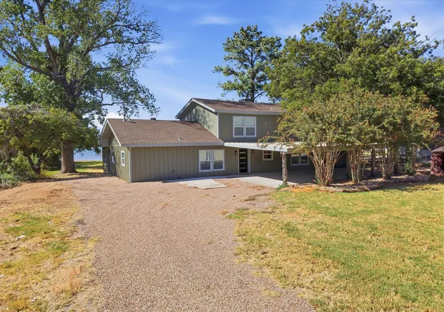 Photo 1 of Single family home for sale at 1031 Airport Rd, Graford, TX 76449 | MLS# 21390394 | Listing updated on 2026-09-19