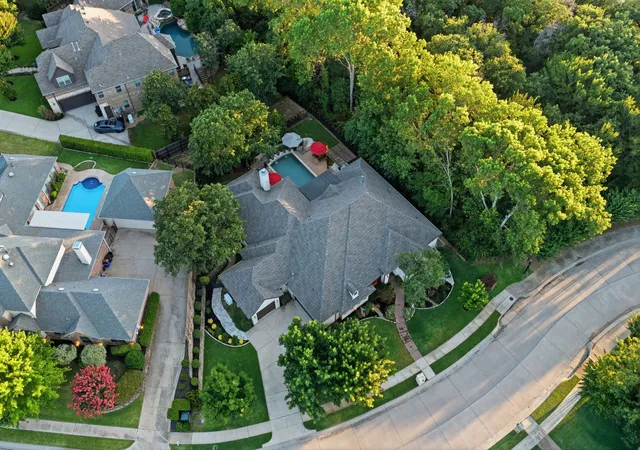 Photo 3 of Single family home for sale at 3004 Rolling Wood Ln, Keller, TX 76248 | MLS# 21386387 | Listing updated on 2026-10-05