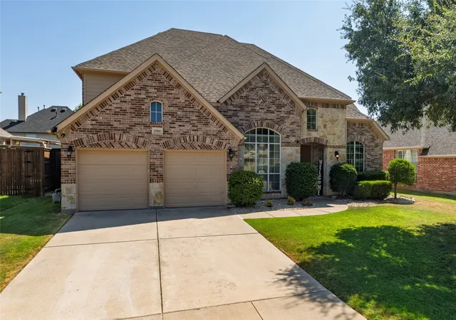 Photo 1 of Single family home for sale at 1702 Yarmouth Ln, Mansfield, TX 76063 | MLS# 21389805 | Listing updated on 2026-10-07