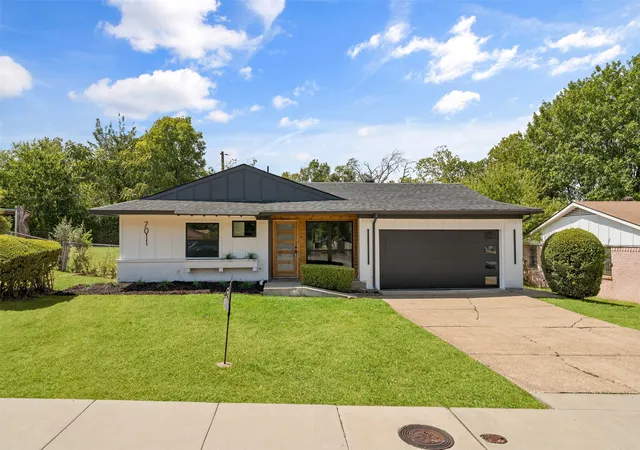 Photo 1 of Single family home for sale at 7011 Sweet Sue Ln, Dallas, TX 75241 | MLS# 21390495 | Listing updated on 2026-09-19