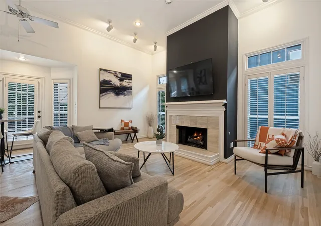 Photo 2 of Townhouse for sale at 4231 Holland Ave #A, Dallas, TX 75219 | MLS# 21388512 | Listing updated on 2026-10-09