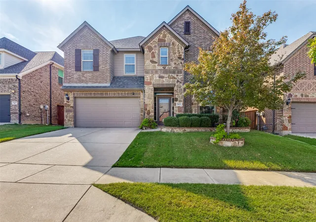 Photo 1 of Single family home for sale at 3612 Saratoga Downs Way, Fort Worth, TX 76244 | MLS# 21386072 | Listing updated on 2026-09-21