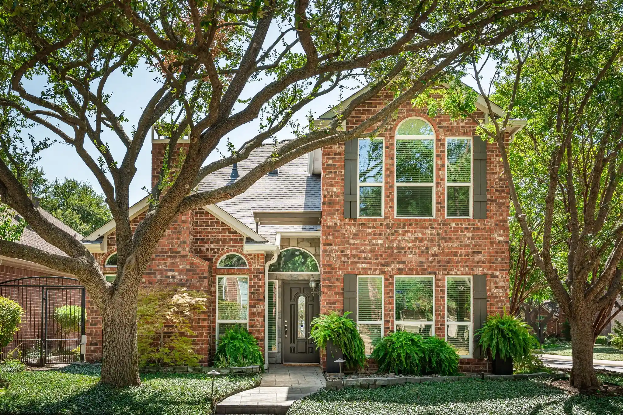 Photo 1 of Single family home for sale at 3720 Camden Ln, Addison, TX 75001 | MLS# 21385807 | Listing updated on 2026-10-10