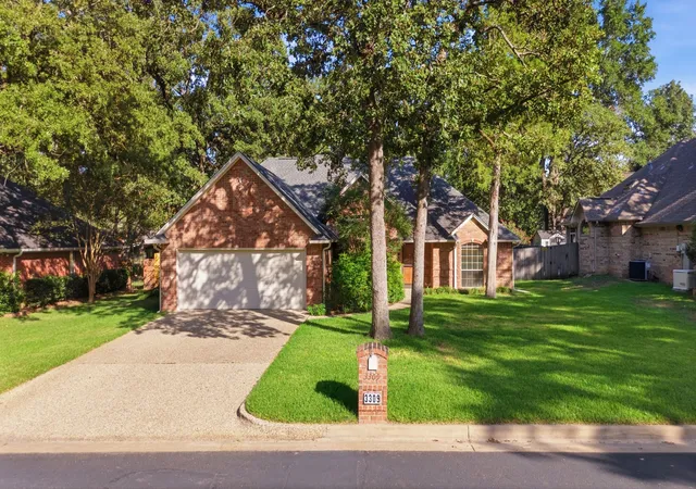 Photo 1 of Single family home for sale at 3309 Storey Lake Dr, Tyler, TX 75707 | MLS# 21390391 | Listing updated on 2026-10-09
