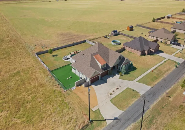 Photo 1 of Single family home for sale at 568 Crow Rd, Whitesboro, TX 76273 | MLS# 21387478 | Listing updated on 2026-09-26