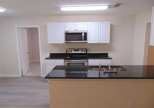 Photo 3 of Sale Pending at 1224 Mars Dr, Cedar Hill, TX 75104 | MLS# 21371389 | Listing updated on 2026-10-07