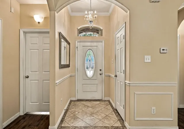 Photo 3 of Sale Pending at 1146 Calvert Dr, Cedar Hill, TX 75104 | MLS# 21384093 | Listing updated on 2026-09-30