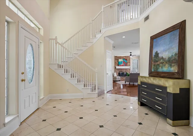 Photo 3 of Single family home for sale at 2000 Mulberry Way, Irving, TX 75063 | MLS# 21326075 | Listing updated on 2026-10-05