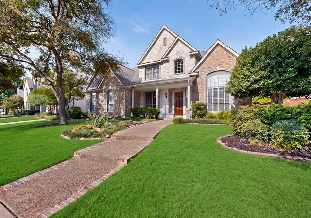 Photo 3 of Single family home for sale at 1921 Armstrong Dr, Allen, TX 75002 | MLS# 21390717 | Listing updated on 2026-10-08