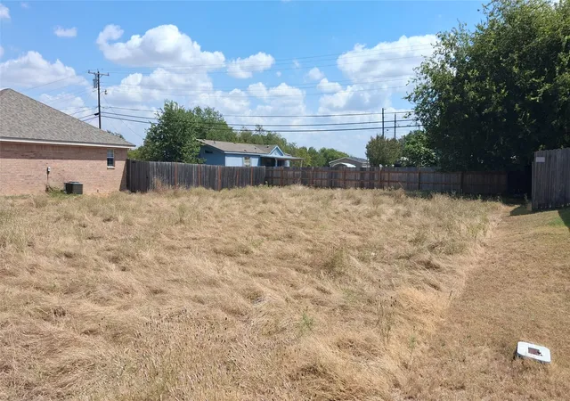 Photo 2 of Land for sale at 166 Lake Forest Dr, Belton, TX 76513 | MLS# 21389243 | Listing updated on 2026-09-19