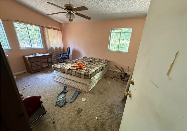 Photo 3 of Single family home for sale at 65 County Rd 4164, Pittsburg, TX 75686 | MLS# 21390736 | Listing updated on 2026-09-19