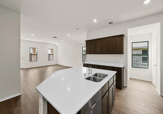 Photo 3 of Single family home for sale at 1643 Mantle Rd, Crandall, TX 75114 | MLS# 21389537 | Listing updated on 2026-10-02