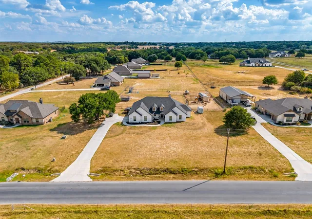 Photo 1 of Single family home for sale at 731 County Rd 4764, Boyd, TX 76023 | MLS# 21390552 | Listing updated on 2026-09-20