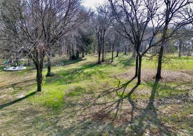 Photo 1 of Land for sale at 317 Cedar Crk Landing Ln, Kemp, TX 75143 | MLS# 21390825 | Listing updated on 2026-09-19