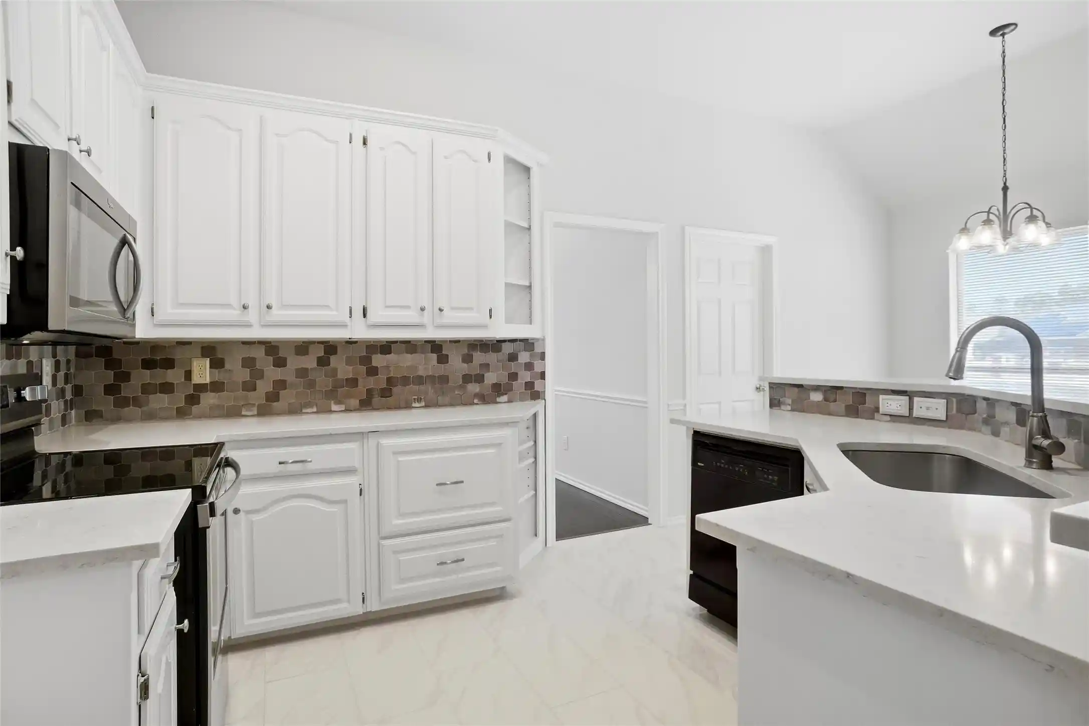 Photo 1 of Sale Pending at 221 Brazil Dr, Hurst, TX 76054 | MLS# 21390410 | Listing updated on 2026-10-13