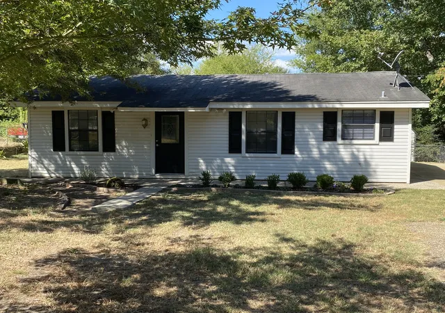 Photo 1 of Single family home for sale at 1411 Aars St, Longview, TX 75601 | MLS# 21390826 | Listing updated on 2026-09-19